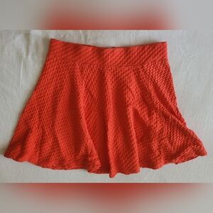 H&M Divided Sz Small Quilted Textured Skirt